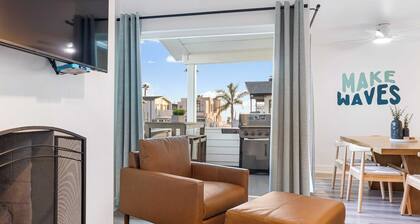 Steps From the Sand/boardwalk Outdoor Dining, Parking, and Patio in Newport