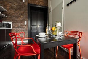 Comfort Studio, City View | In-room dining - Cracow Fancy Brick #1 – Old Town (Kraków)