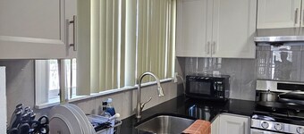 The Heart of Hicksville House