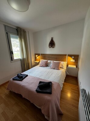 2 Schlafzimmer, Bettwäsche