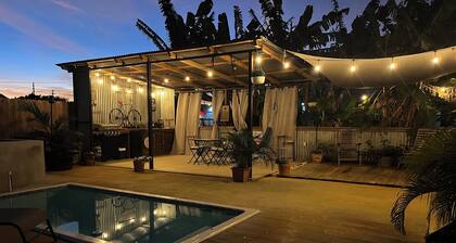 El Camper with private pool