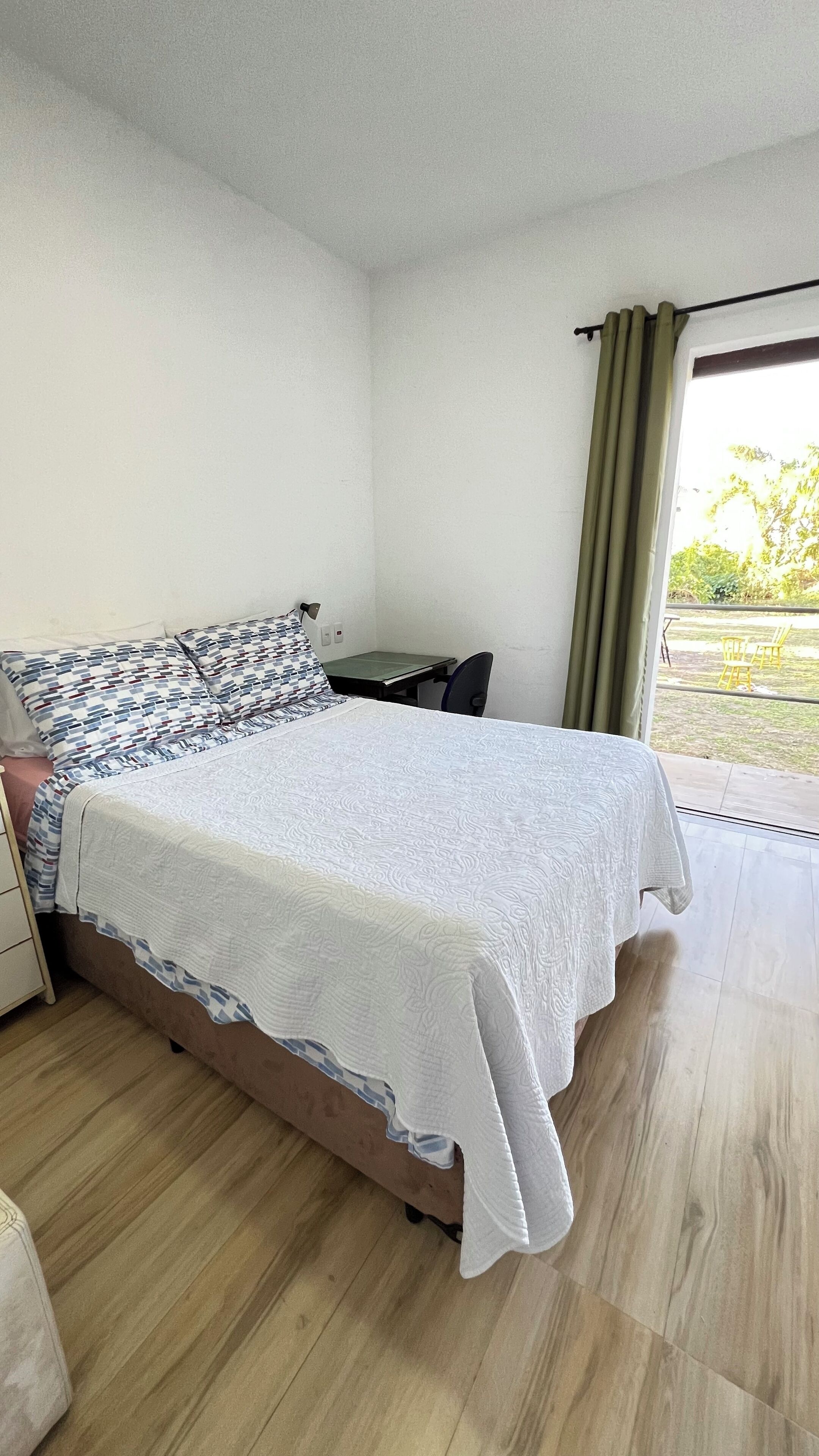 2 bedrooms, desk, free WiFi, bed sheets