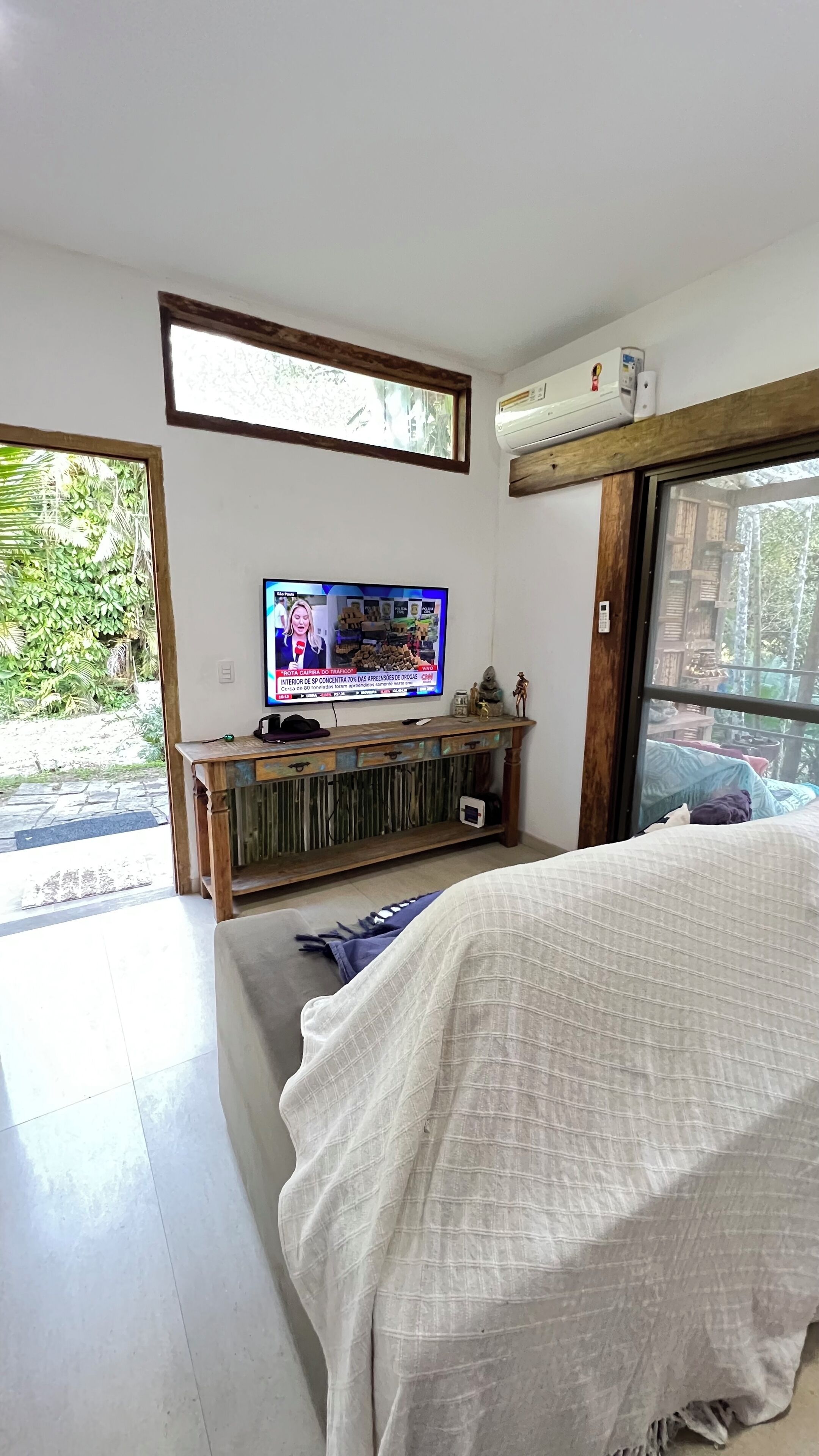 2 bedrooms, desk, free WiFi, bed sheets