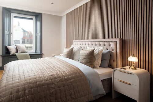 Stylish Maisonette with view