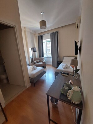 Tripla Standard con Letti Singoli, Vista città, N4