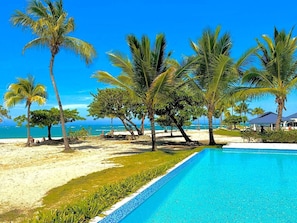 Piscine extérieure