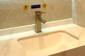 Unclassified image, 4 of 22, button - Xin Maisui Hotel (Shijingshan Chaoyang Hospital West Campus) (Beijing)