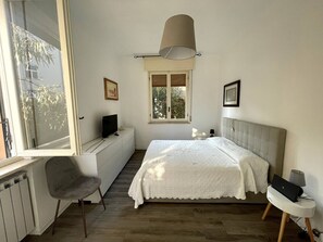 1 bedroom, iron/ironing board, WiFi