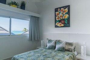 3 bedrooms, in-room safe, desk, iron/ironing board