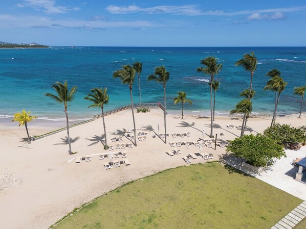 Sun loungers, beach towels