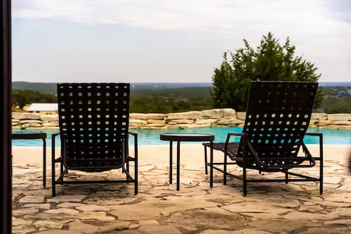 Legendary 3 Bedroom Estate with Pool & Hot Tub!