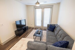 Smart-TV, Kamin