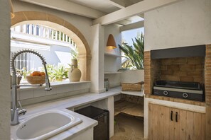 Fridge, microwave, oven, dishwasher - Casa La Morada (Javea / Xàbia)