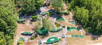 Cabin 2329 - Charming Log Cabin within Private Resort