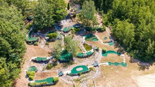 Cabin 2353 - Little Log Cabin within Private Resort