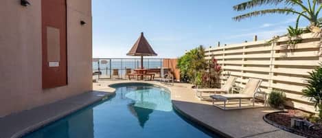 Outdoor pool, a heated pool