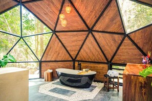 Luxury Suite, Balcony, Mountain View