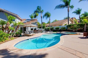 Pool - Beautifully designed home with Luxury Furnishings (Vista)