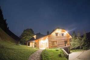 Front of property - Lipowe Wzgórze (Limanowa)