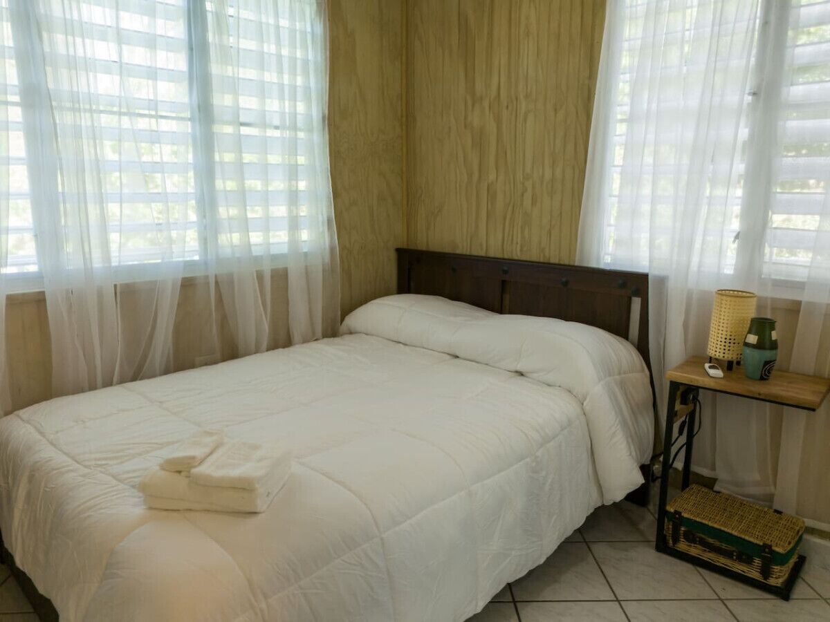 2 多间卧室、熨斗/熨衣板、免费 WiFi、床单