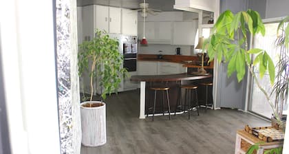 Attached casita in manufactured home bright clean comfortable WiFi no pet fee