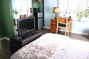 1 slaapkamer, een bureau, een strijkplank/strijkijzer, gratis wifi