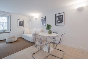Interior - Modern and chic apartment in Rome (Roma)