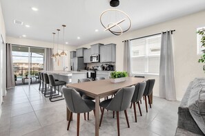 House | 5 bedrooms