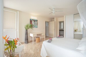 4 bedrooms, iron/ironing board, free WiFi, bed sheets - Jacaranda (La Trinité)