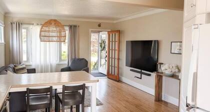 Charming 2-Bdrm Main Floor Unit | Quiet Location