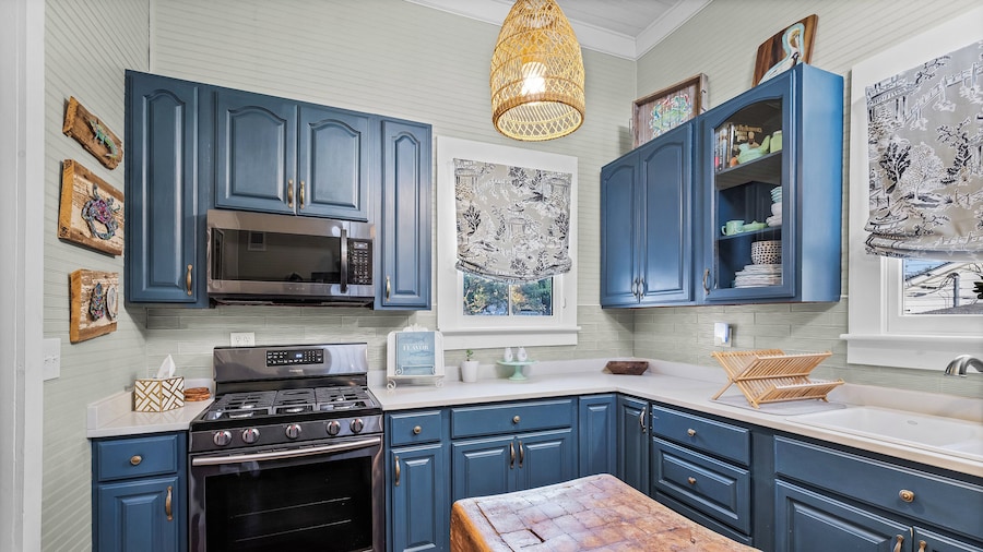 Drackett House by Whiskey Properties