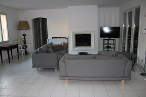 Älytelevisio, takka