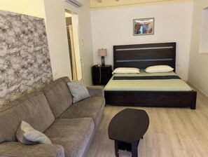 1 chambre, Wi-Fi gratuit, draps fournis