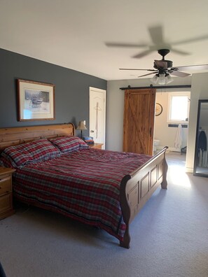 3 bedrooms, iron/ironing board, WiFi, bed sheets - Executive Home in Alton available for Canadian Open Golf Tournament (Alton)
