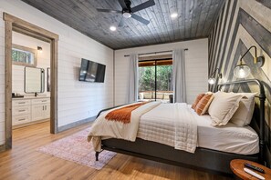 6 bedrooms, free WiFi, bed sheets