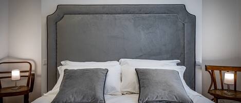 3 slaapkamers, een strijkplank/strijkijzer, reisbedje, gratis wifi