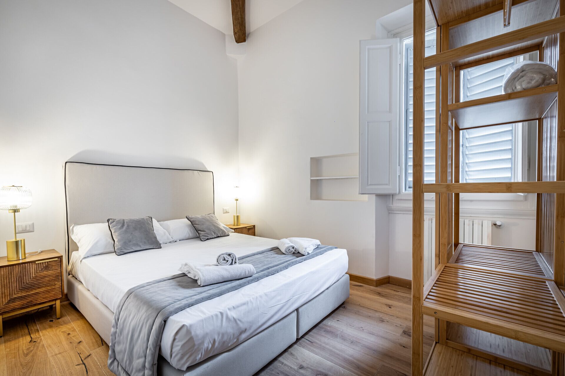 2 bedrooms, iron/ironing board, travel cot, free WiFi