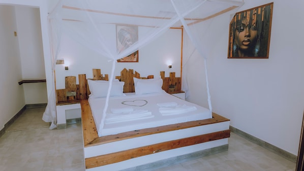 In-room safe, iron/ironing board, free WiFi