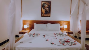 In-room safe, iron/ironing board, free WiFi - Jambo Resort by Mambo Hotels (Paje)