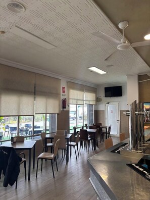 Restaurant - BENNINGTON (Elche)