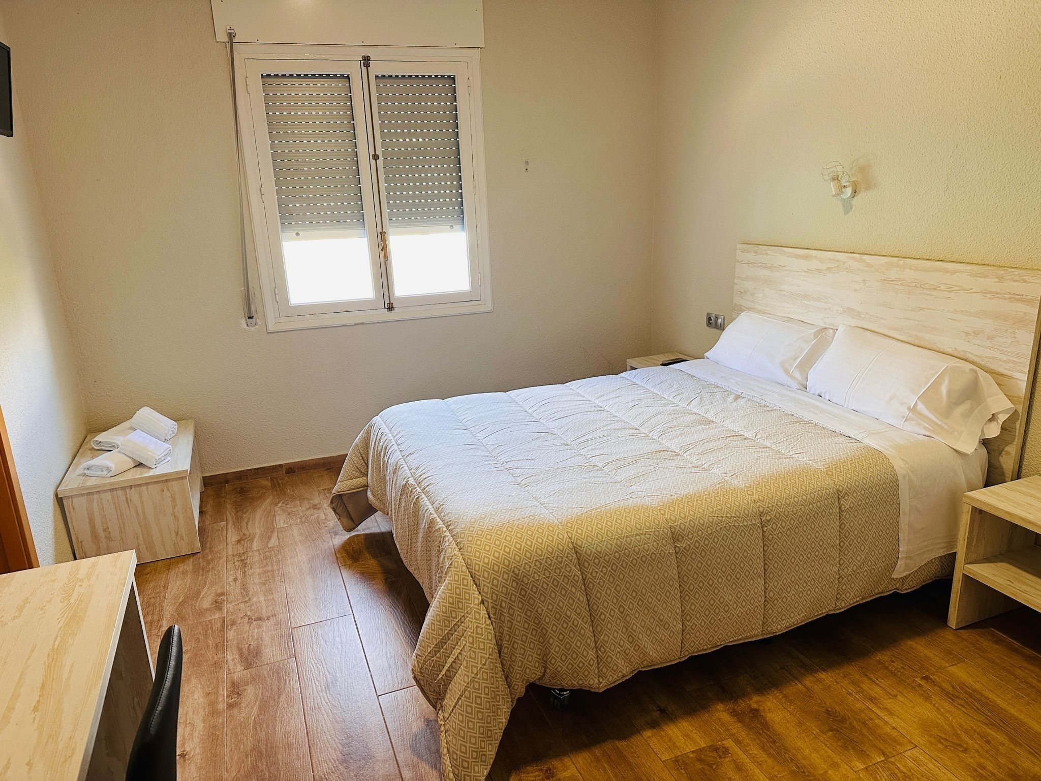 Classic Double or Twin Room | Free WiFi, bed sheets