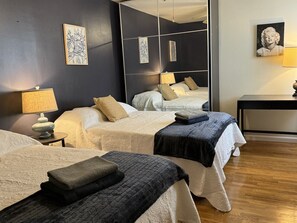 3 bedrooms, desk, iron/ironing board, travel crib