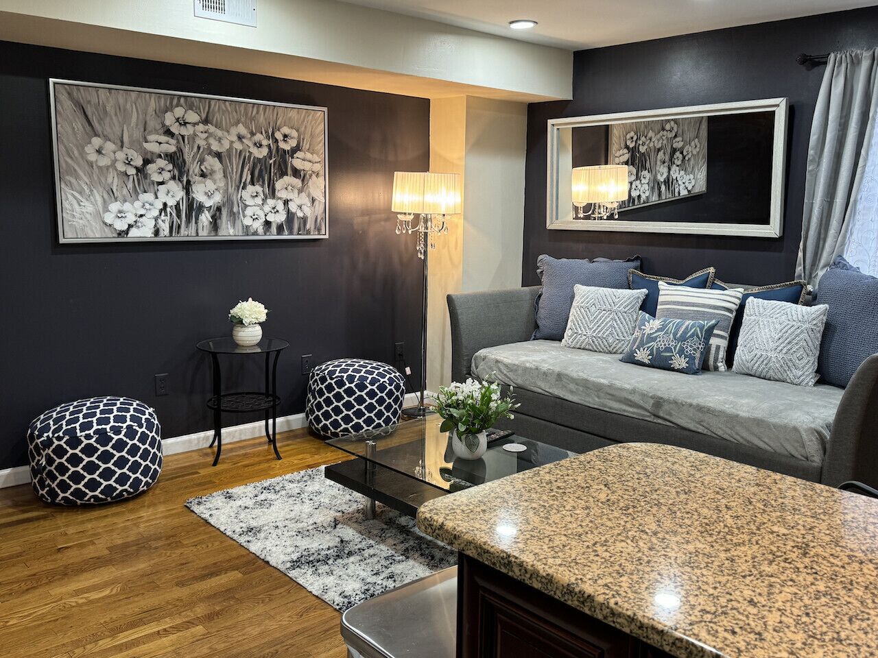 Smart TV, offices, computer monitors