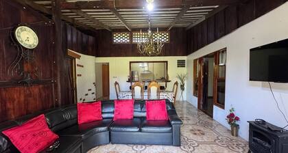 Tilarán home Entire or private accommodation.