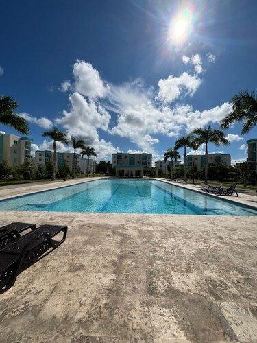Modern 2-bedroom condo Punta Cana with several amazing pools