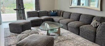 Spacious 6-bedroom house with hot tub and heated indoor pool lovely Ogallala