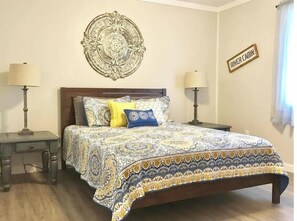 2 bedrooms, iron/ironing board, WiFi - River Ridge Retreat (Van Buren)