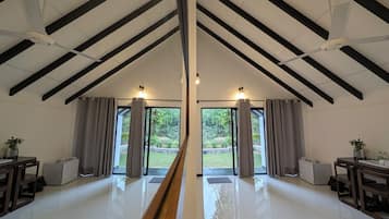 Comfort kamer, 1 twee- of 2 eenpersoonsbedden, uitzicht op heuvels | Select Comfort-bedden, een minibar met enkele gratis items