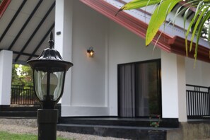 Mặt tiền nơi lưu trú