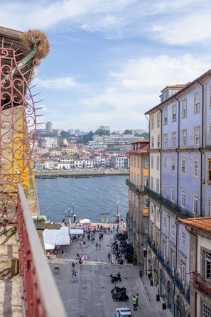 Estudio Deluxe, balcón, vistas al río | Vistas desde la habitación